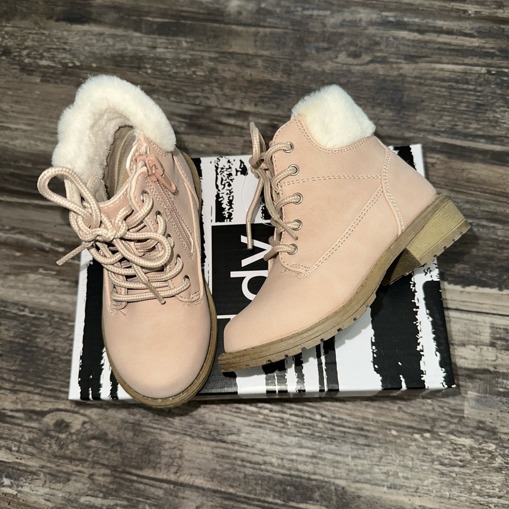 Dolce Vita Lil Rei Girls Faux Fur Lined Blush Boots Size 7 M Toddler